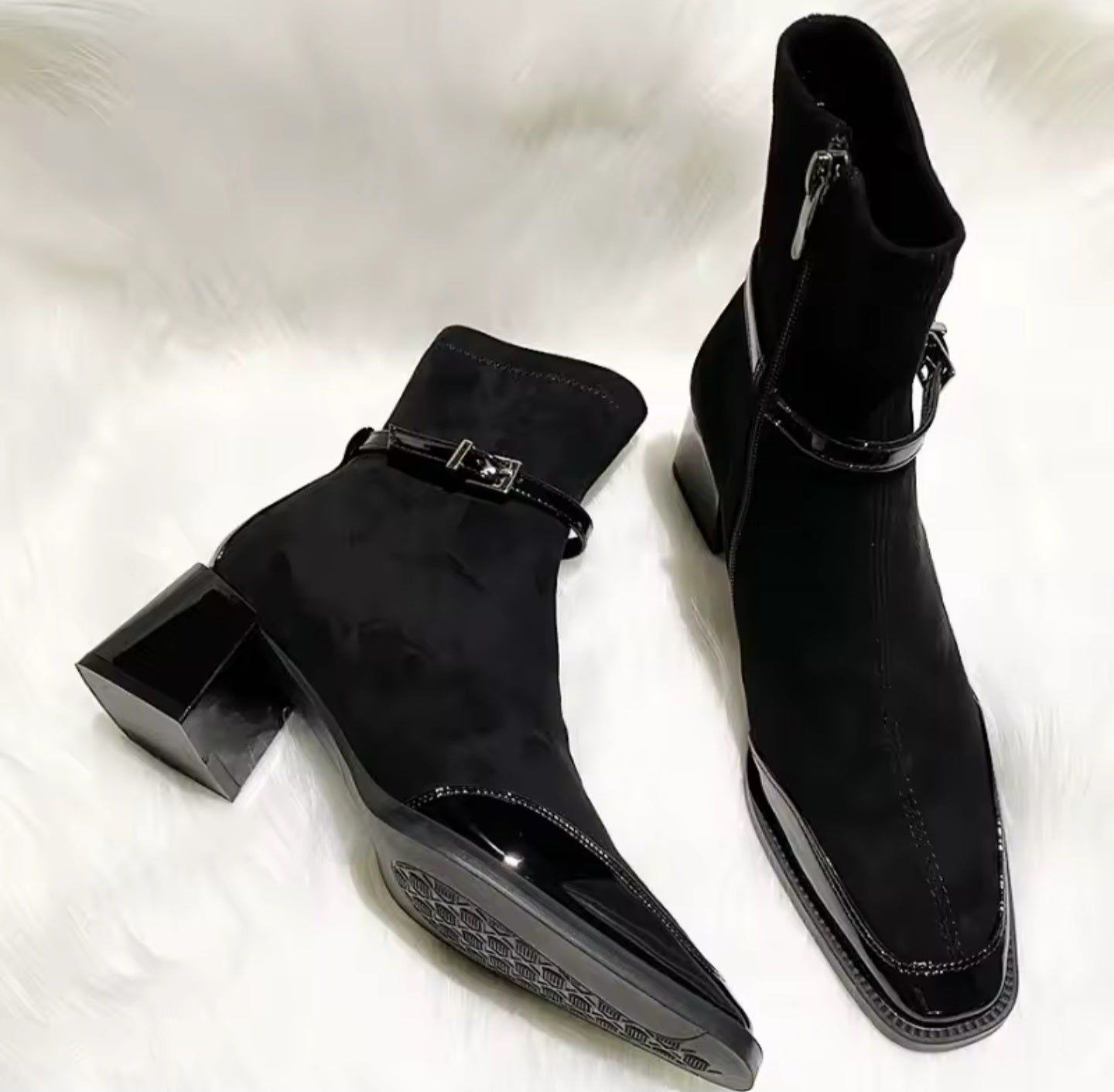 STIVALETTI DONNA – Eleganza senza tempo